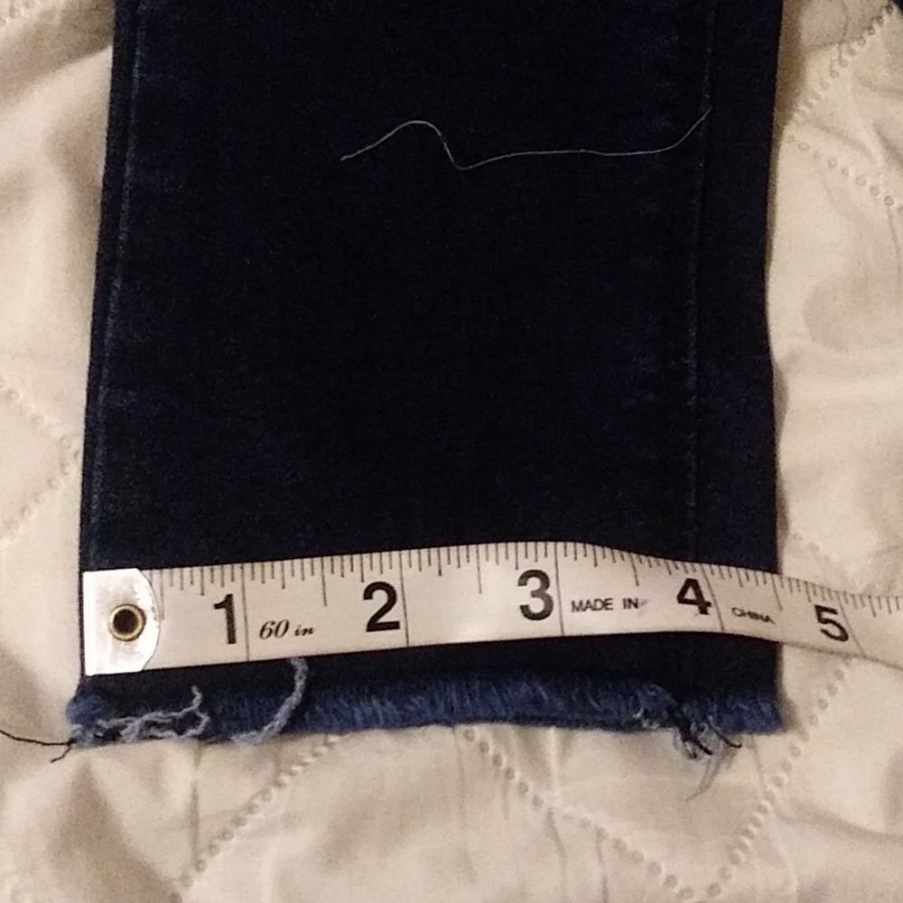 Jean - Picture 2 of 3